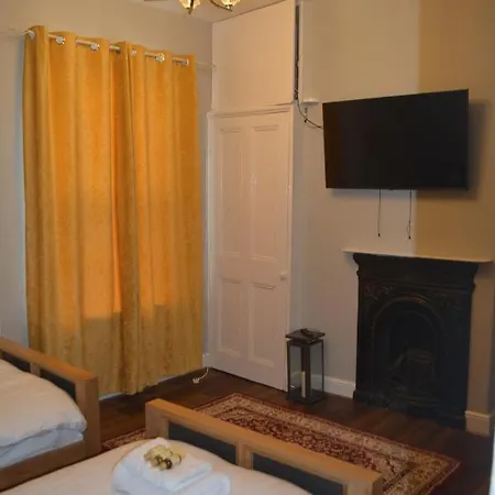 Luxury In - Sleeps -5 , Free Parking , York